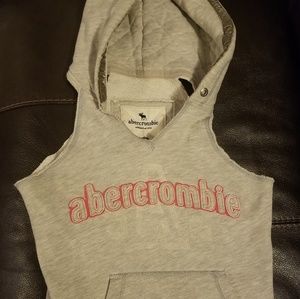 No sleeve hoodie